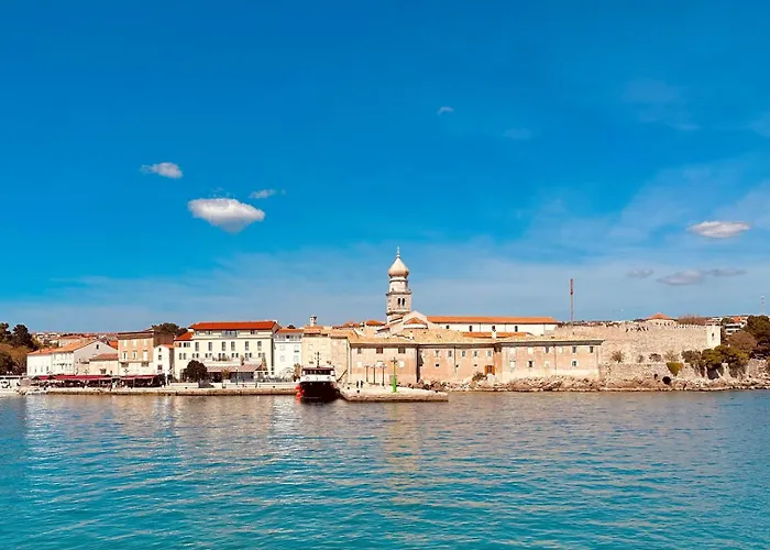 Lovely Vinko In Daire Krk Town