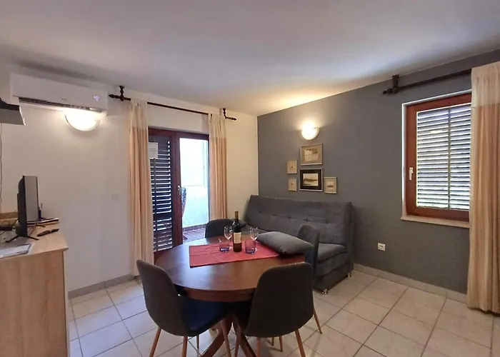 Apartman Lovely Vinko In Krk Town